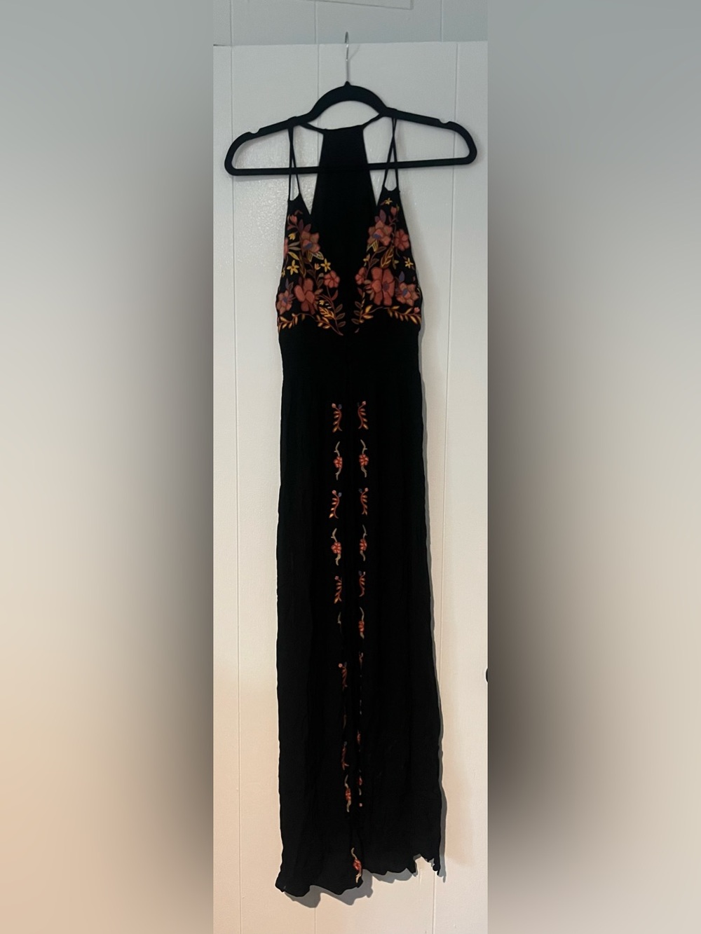 Black Maxi Dress with Embroidered Floral Detail and Side Slits